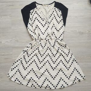 Lush Monochrome Zigzag Mini Dress